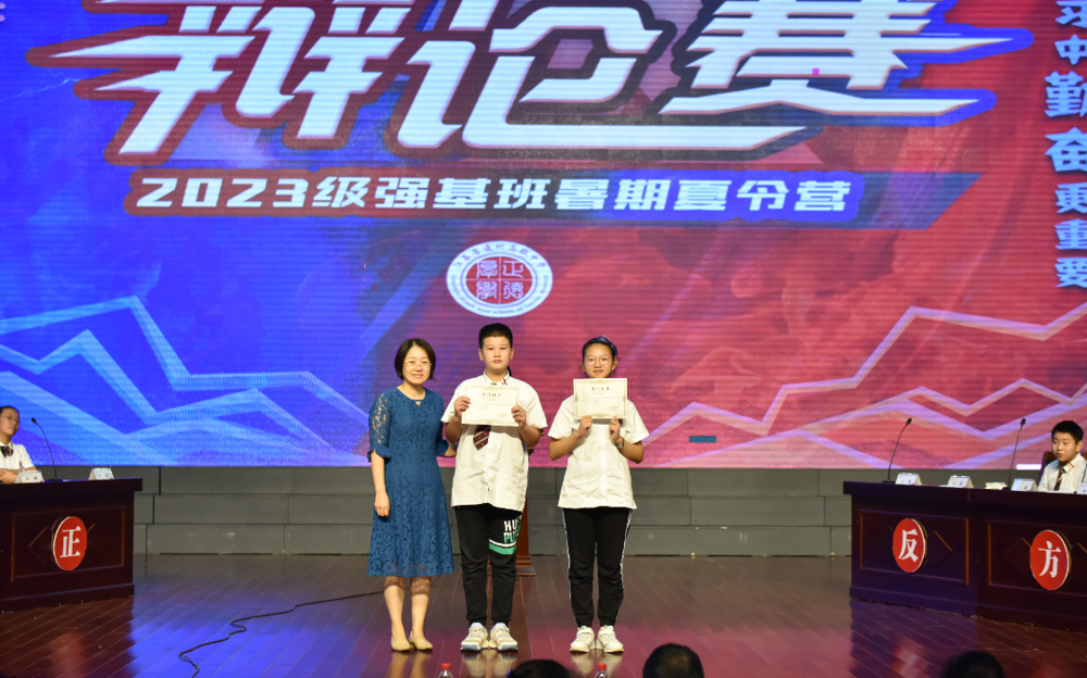 9512d3f802f249169caf12015c5a30c0.jpg
